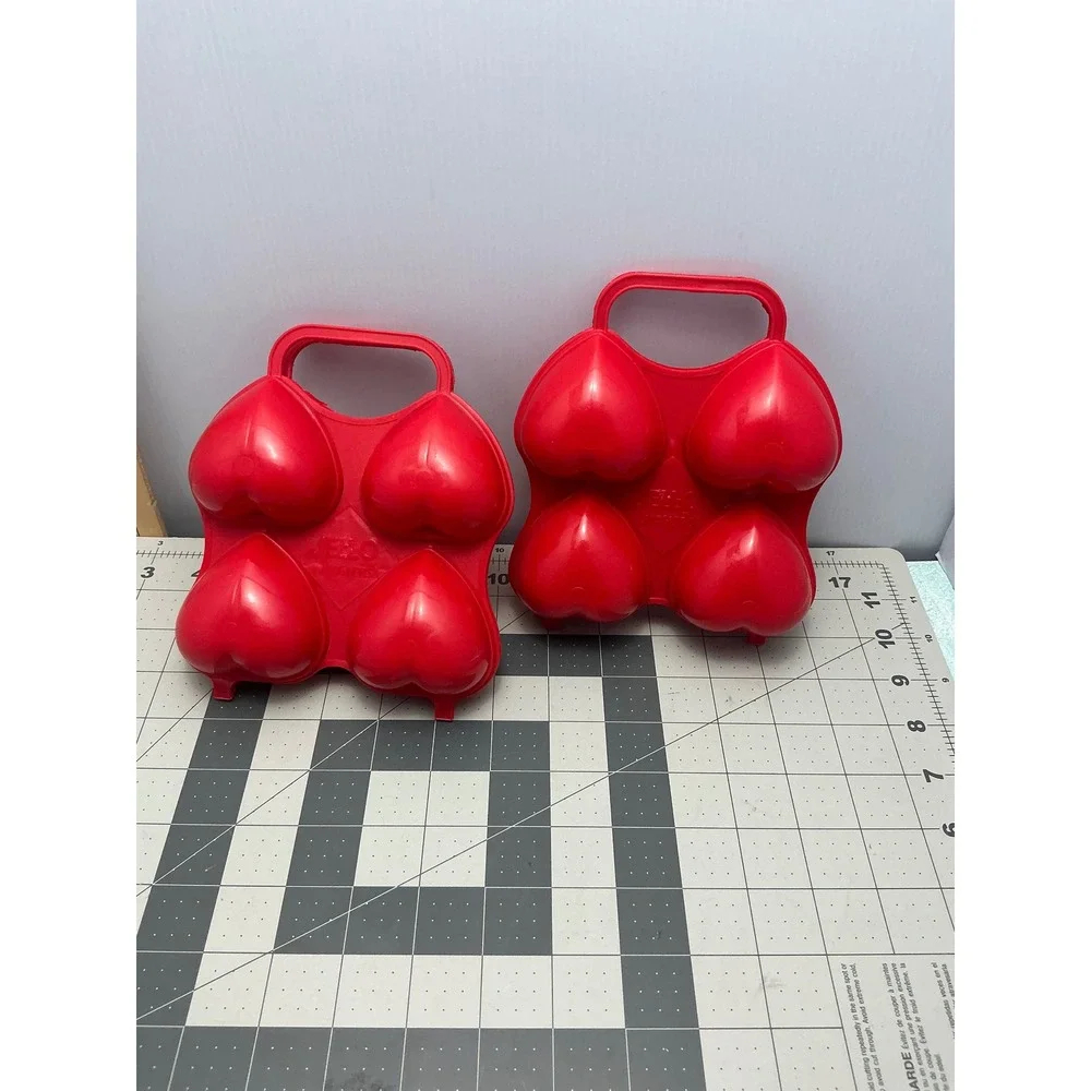 Vintage Jell-O Jigglers Heart Molds set of‎ 2 Red Plastic Valentine Set of 2